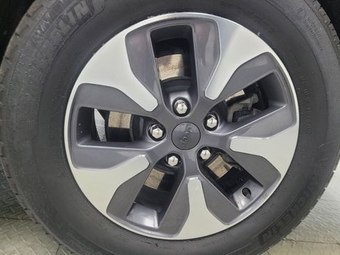 Used 2022 Jeep Grand Cherokee Limited 4xe image 31