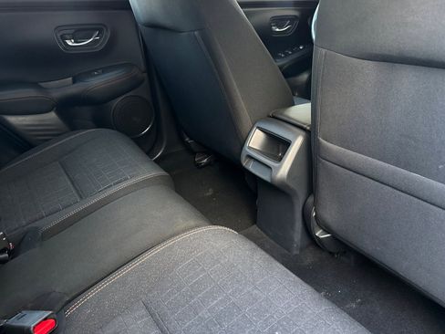 Used 2024 Honda HR-V Sport image 29