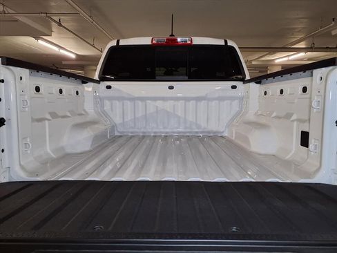 New 2026 GMC Canyon Elevation image 8