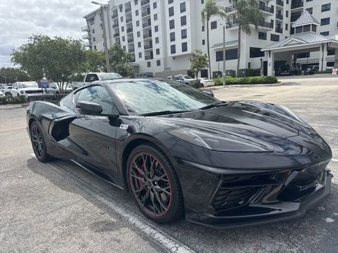 Used 2023 Chevrolet Corvette Stingray Premium Cpe w/ Z51 Performance Package image 1