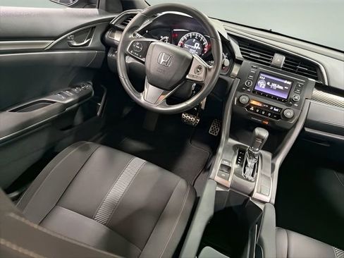 Used 2017 Honda Civic Sport image 24