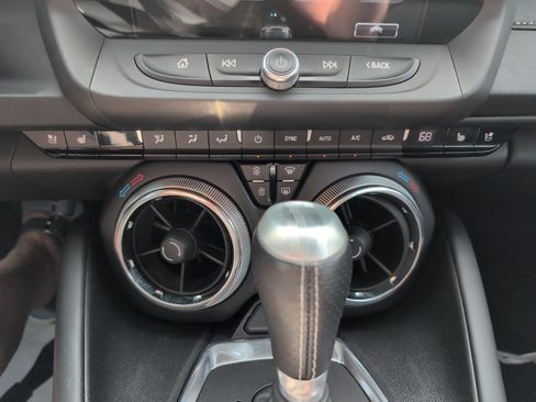 Used 2016 Chevrolet Camaro SS RWD image 25