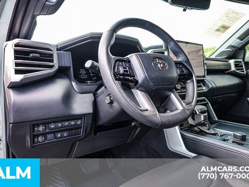 Used 2024 Toyota Sequoia Platinum AWD/4WD image 30