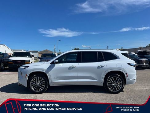 New 2026 Buick Enclave Avenir w/ Super Cruise Package AWD/4WD image 4
