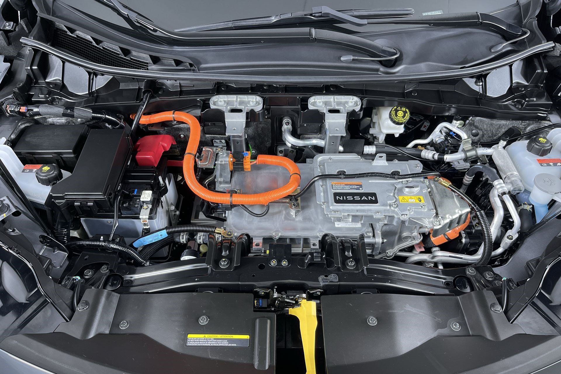 Certified 2024 Nissan Ariya AWD image 27