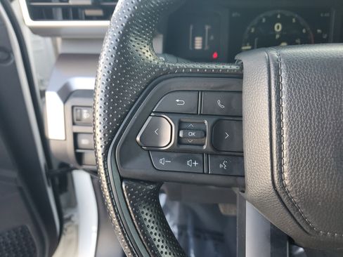 Used 2024 Toyota Tacoma SR5 image 19