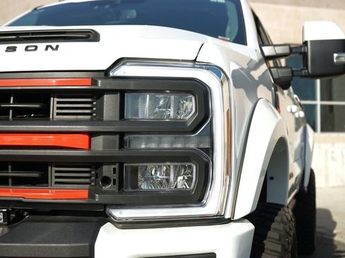 Used 2023 Ford F250 Lariat AWD/4WD image 14