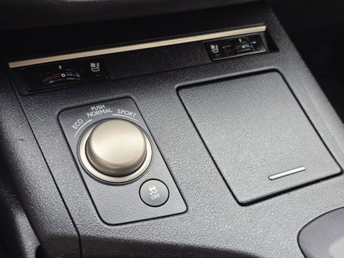 Used 2015 Lexus ES 350 image 19