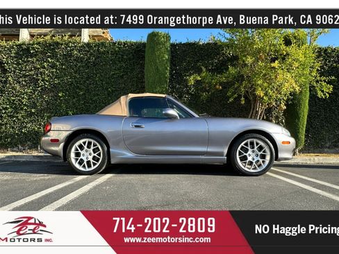 Used 2002 MAZDA MX-5 Miata SE RWD image 6