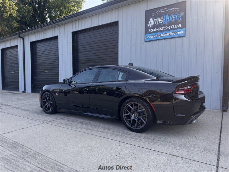 Used 2019 Dodge Charger Scat Pack w/ Plus Group RWD image 5