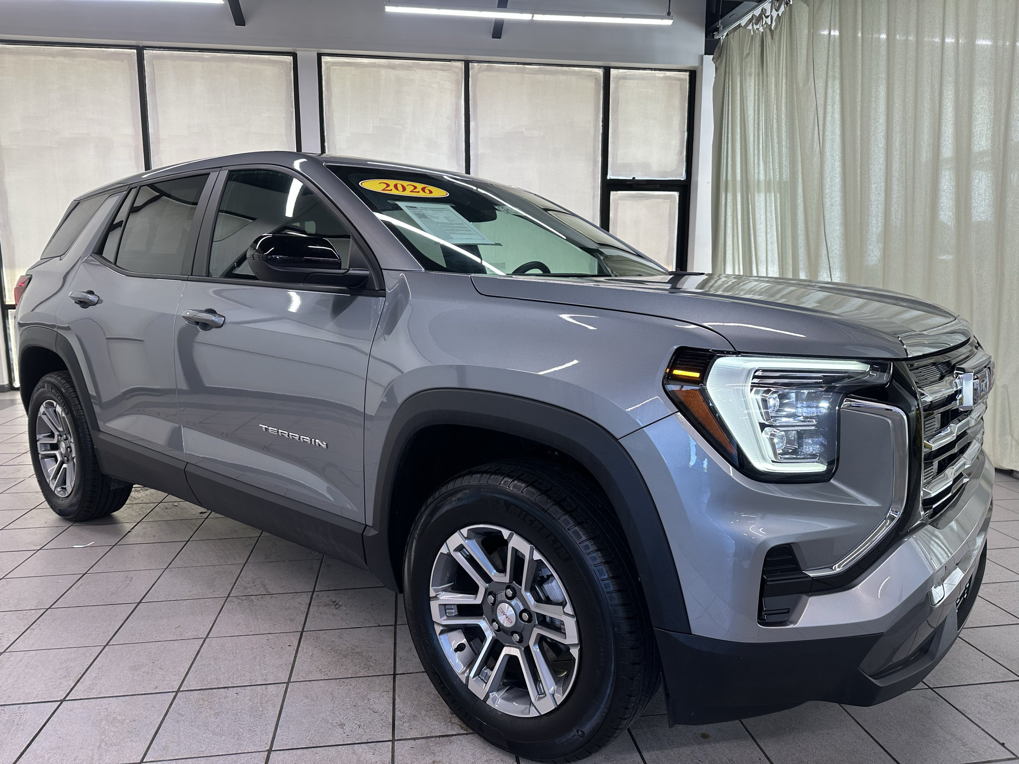 Used 2026 GMC Terrain Elevation FWD image 2