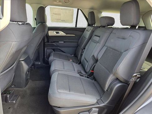 New 2026 Ford Explorer Active image 16