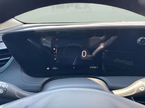 Used 2024 Buick Encore GX Sport Touring image 21