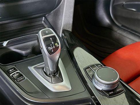 Used 2018 BMW 340i xDrive 340i xDrive w/ Premium Package image 21