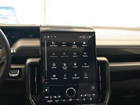 New 2026 GMC Yukon AT4 w/ AT4 Premium Plus Package AWD/4WD image 18