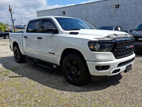 Used 2024 RAM 1500 Big Horn AWD/4WD image 7