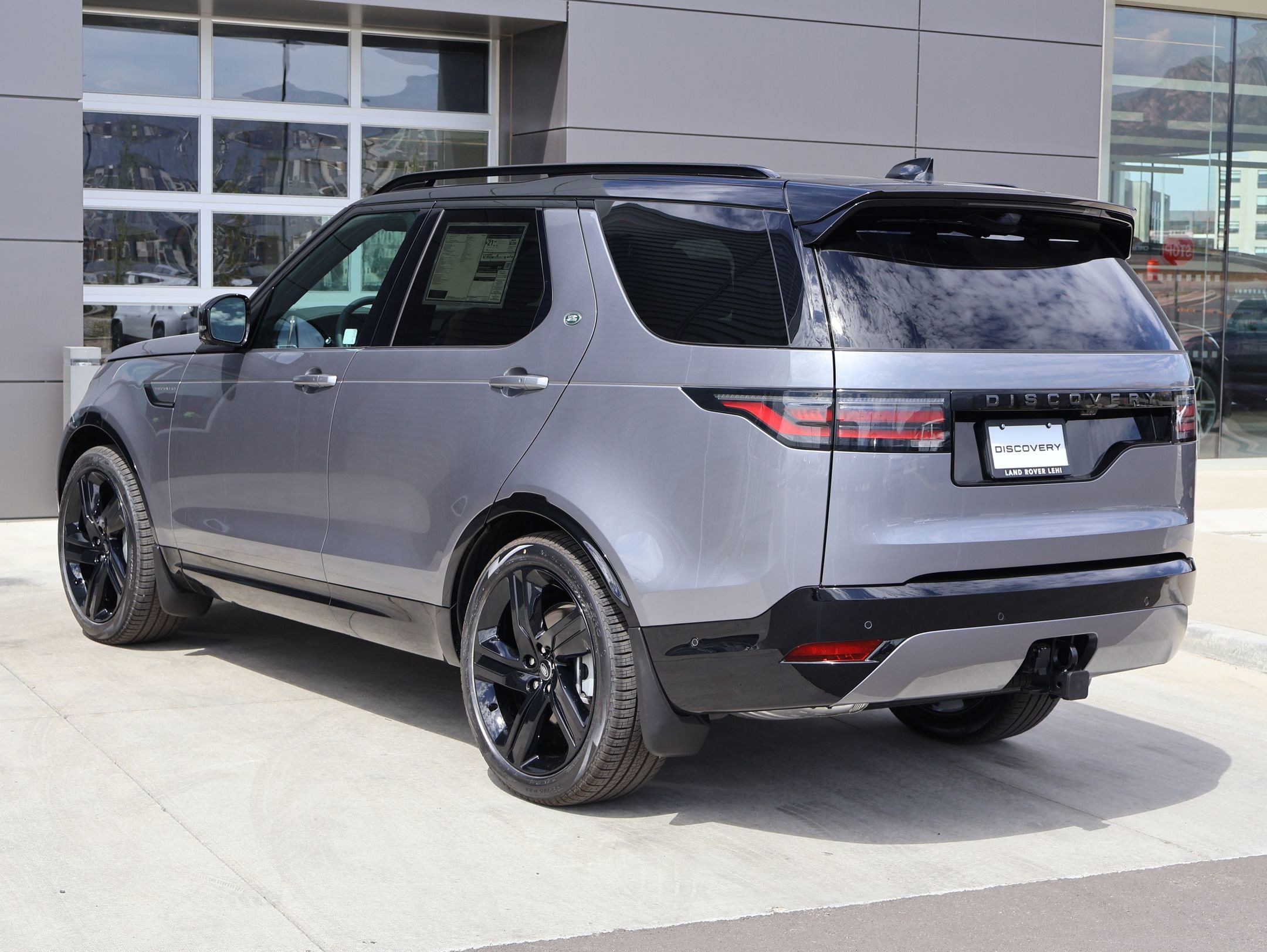 New 2026 Land Rover Discovery Dynamic SE AWD/4WD image 8