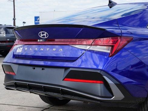 New 2026 Hyundai Elantra SEL Sport image 5