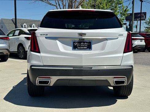 Used 2021 Cadillac XT5 Premium Luxury w/ Platinum Package FWD image 7