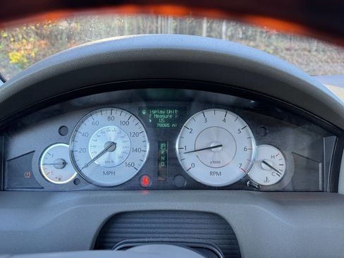 Used 2009 Chrysler 300 C image 15