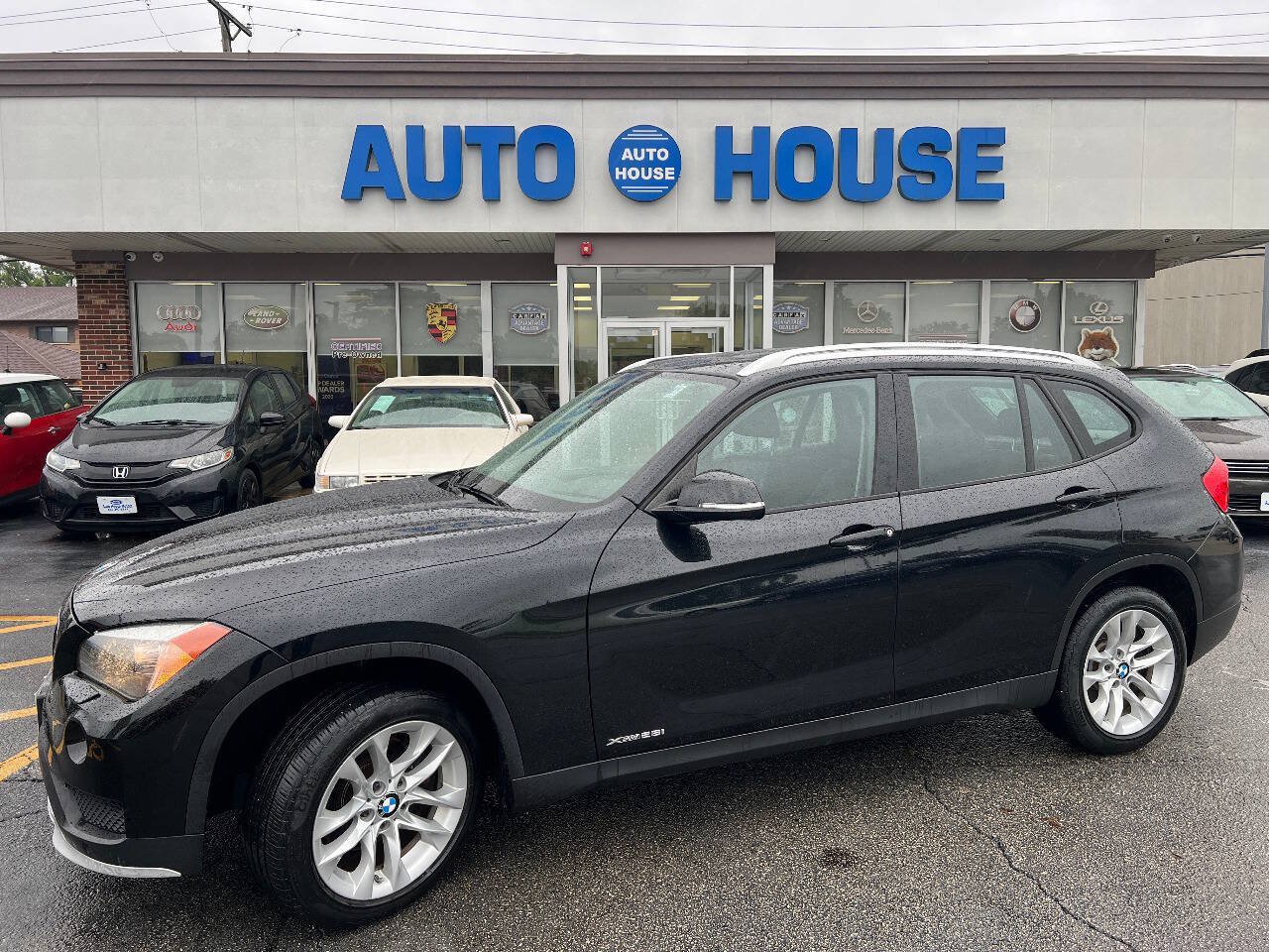 Used 2015 BMW X1 xDrive28i AWD/4WD image 1