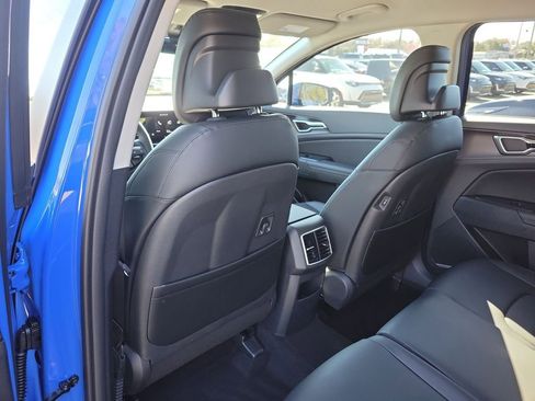 New 2026 Kia Sportage EX image 17