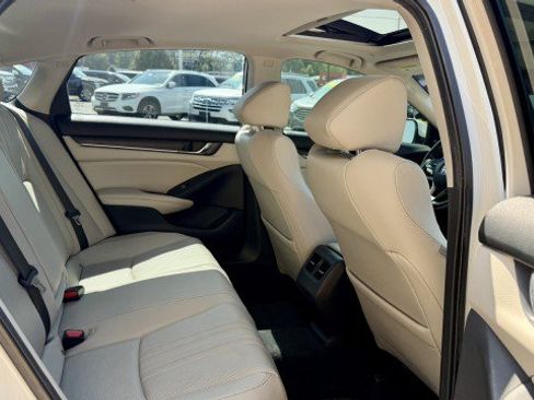 Used 2019 Honda Accord EX-L image 15