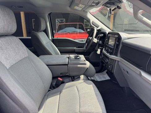 Used 2022 Ford F150 XLT image 13
