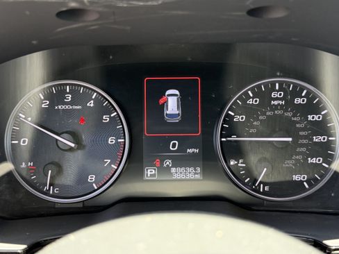 Used 2024 Subaru Outback Premium AWD/4WD image 13