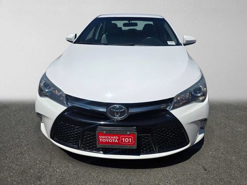 Used 2016 Toyota Camry SE FWD image 8