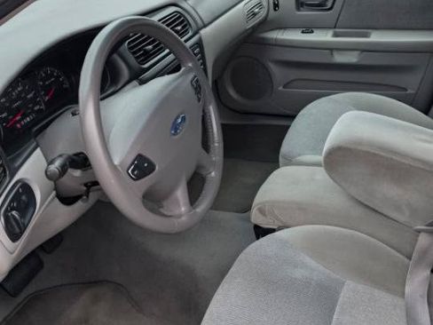 Used 2002 Ford Taurus SE FWD image 14