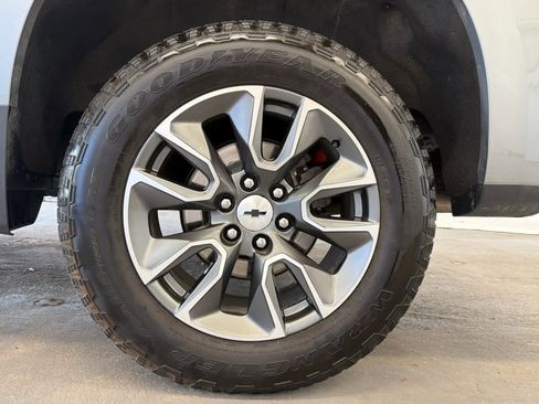 Used 2023 Chevrolet Silverado 1500 RST image 7