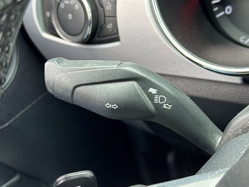 Used 2015 Ford Mustang Premium RWD image 36