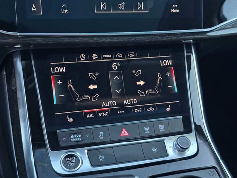 Used 2024 Audi Q7 3.0T Premium Plus image 30