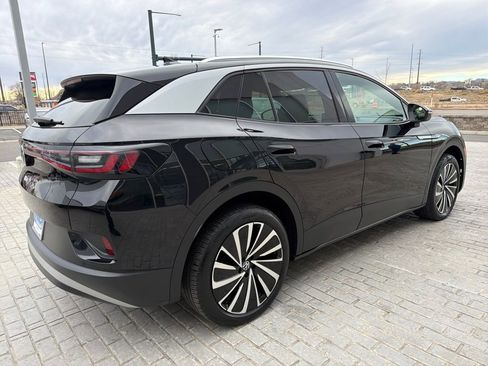 Certified 2023 Volkswagen ID.4 Pro S Plus image 7