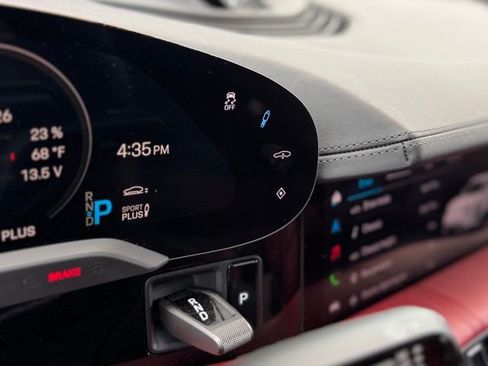 Used 2021 Porsche Taycan Turbo S image 25