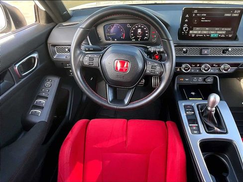 Used 2023 Honda Civic Type R image 8