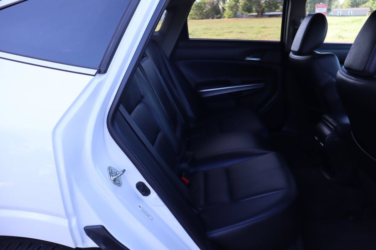 Used 2015 Honda Crosstour EX-L image 21