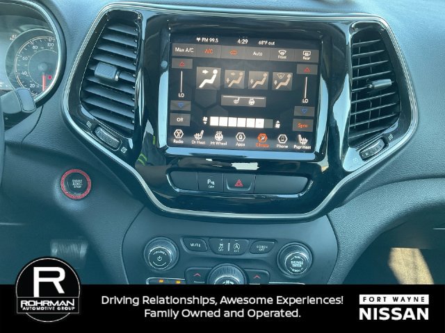 Used 2019 Jeep Cherokee Limited AWD/4WD image 17