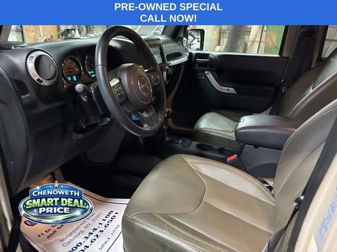Used 2017 Jeep Wrangler Unlimited Sahara w/ Connectivity Group image 6