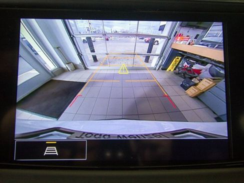 Used 2024 Buick Enclave Essence w/ Sport Touring Edition image 14