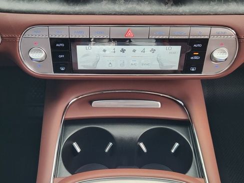 New 2026 Genesis G90 3.5T AWD/4WD image 16