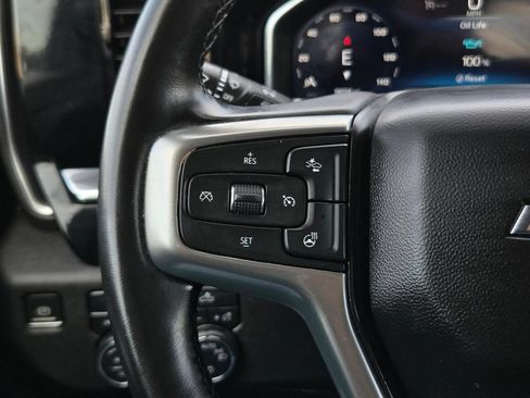 Used 2023 Chevrolet Silverado 1500 LT AWD/4WD image 23