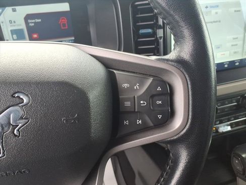 Used 2022 Ford Bronco Wildtrak image 14