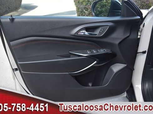 New 2026 Chevrolet Trax RS w/ Sunroof Package image 12