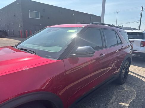 Used 2020 Ford Explorer ST w/ ST Street Pack AWD/4WD image 20