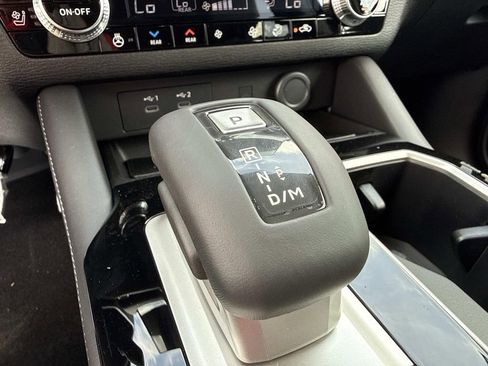 New 2026 Mitsubishi Outlander SEL FWD image 33
