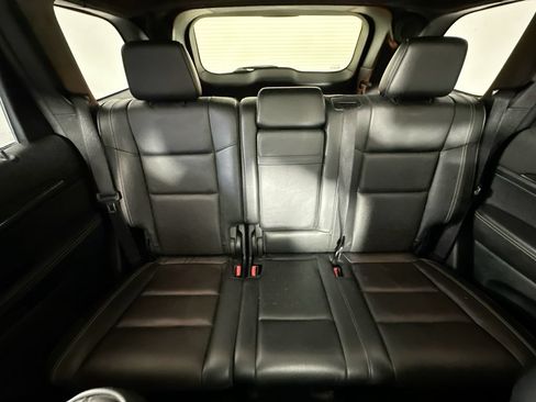 Used 2014 Jeep Grand Cherokee Overland AWD/4WD image 13