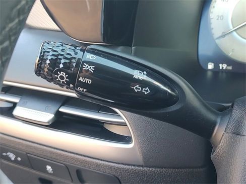 Used 2023 Hyundai Palisade SEL w/ Premium Package image 25