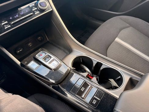 Used 2023 Hyundai Sonata SEL w/ Cargo Package FWD image 21